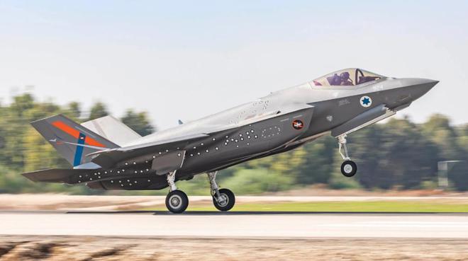 俄罗斯50亿送苏-57源代码印度捡漏藏陷阱F-35与国产机咋选？(图2)