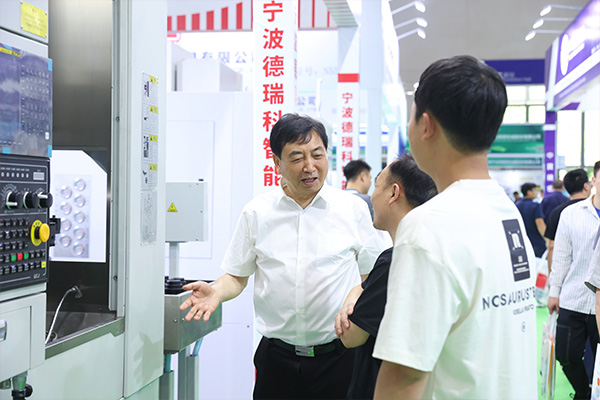 携新品入渝参展国内智能装备企业布局重庆(图2)