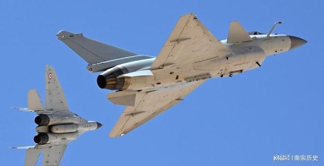 歼10CE的成功让韩国倍感担忧印媒透露：埃及或放弃100架FA-50(图2)