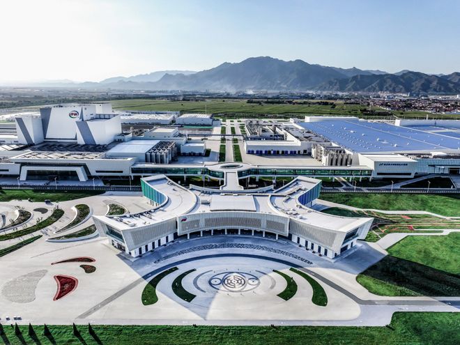 行业标杆龙头引领——伊利集团获评全国文明单位(图3)