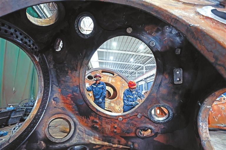 甘肃酒泉:崛起的风电装备制造高地-新华网(图2)