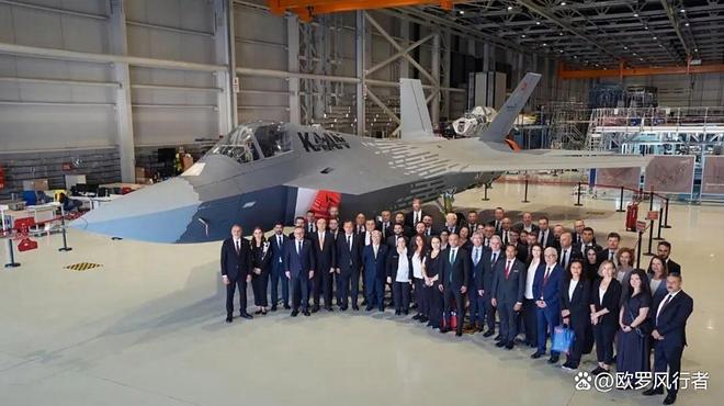 完全一样：究竟是歼35泄密？还是土耳五代机完全抄袭中国？(图3)