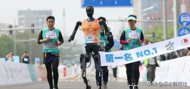 宇树科技火速冲IPO人形机器人真实出货量成谜(图5)