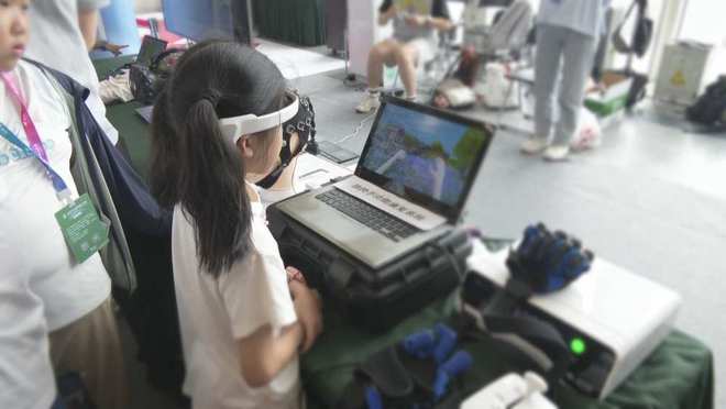 马斯克量产宣言引爆市场！脑机接口商业化提速中国产业集群崛起(图1)