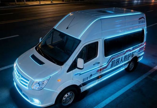 黄仁勋：DeepSeek在华为芯片上发布「很可怕」；抖音集团副总裁辟谣郭达雅亿元年薪入职字节；五角大楼与通用、福特等汽车制造商讨论造军火(图6)