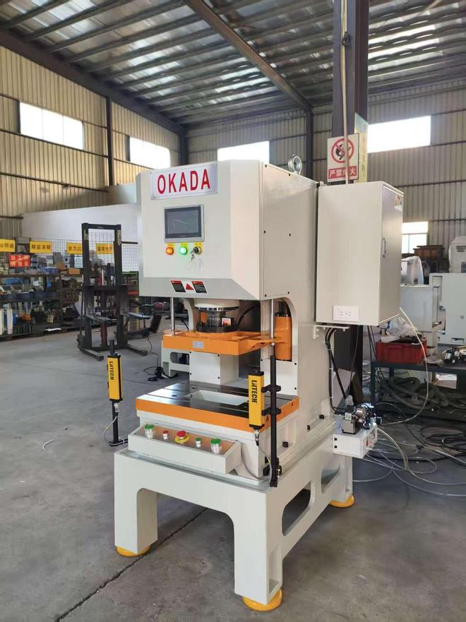 直驱伺服冲床技术解析：东莞岗峰如何突破传统设备瓶颈(图3)